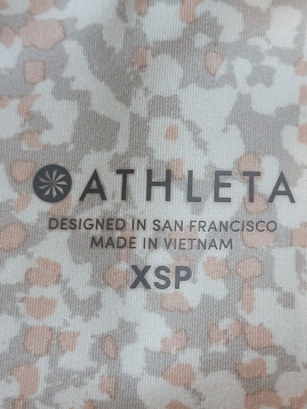 Athleta Salutation Stash Pocket Serpent Tight White Serpent Print XSP - Picture 5 of 13
